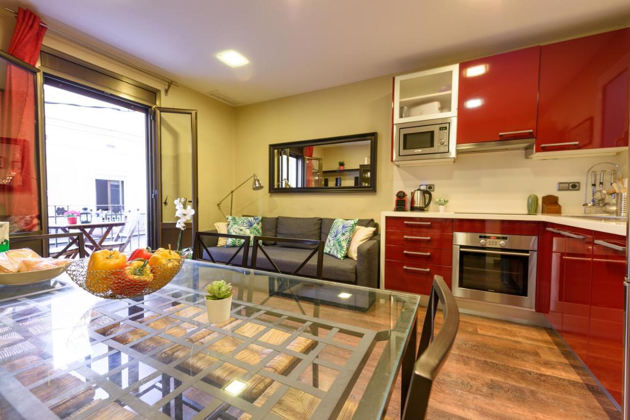 Ramblasrentals Cozy Renovated 2br With Balcony Lift 20m Rambla - Parking - Wifi Appartement Barcelone